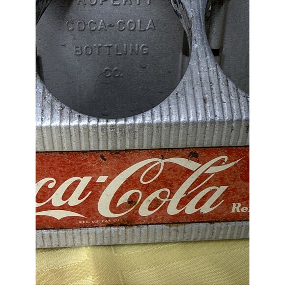 Vtg Aluminum Coca-Cola Metal 6-Pack Bottle Carrier - 1950’s - Picture 10 of 16